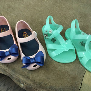 Girl's Jelly Shoe Bundle Size 5